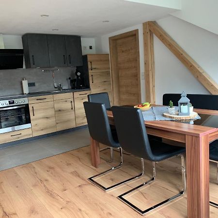 Ruhige Ferienwohnung Naehe Des Zentrums Marktoberdorf Esterno foto